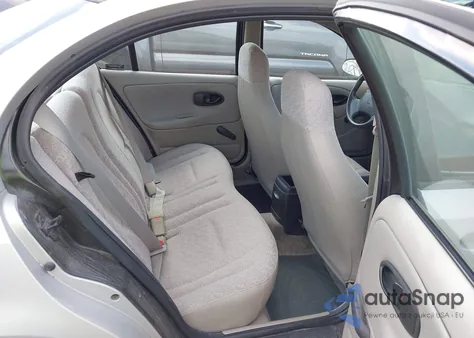 2000 Saturn Sl1 from USA, damaged, VIN 1G8ZH5289YZ124396